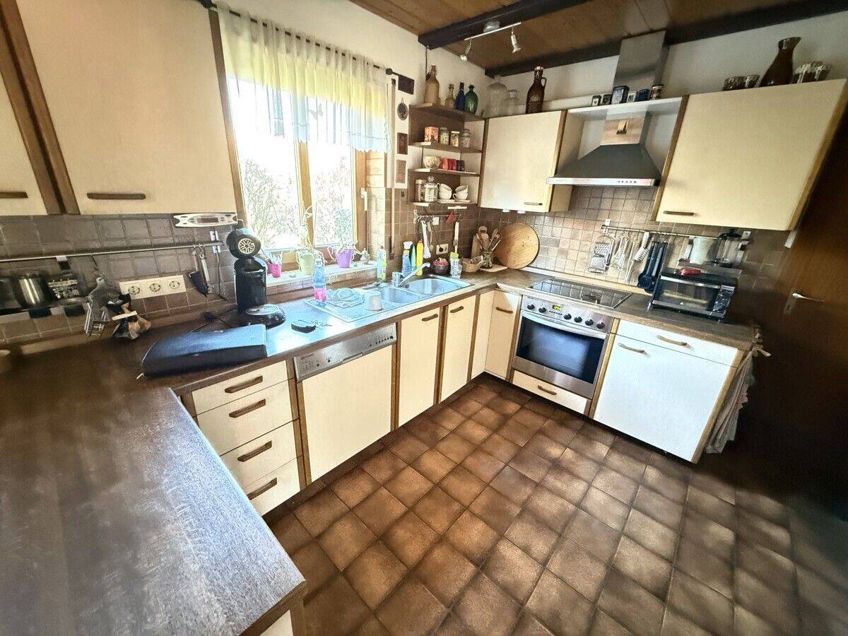 GERÄUMIGES EINFAMILIENHAUS MIT GARTEN UND GARAGE IN STADTNAHER LAGE – Schwäbisch Hall – Vorschaubild 7