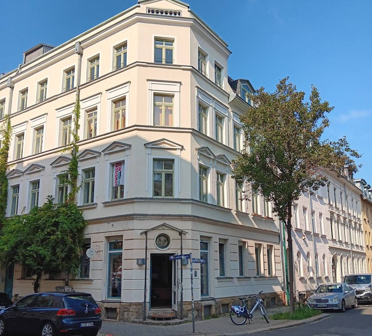 Eckhaus mit Dachterrassen im Szeneviertel – 4229 Leipzig – Bild 1 von 9