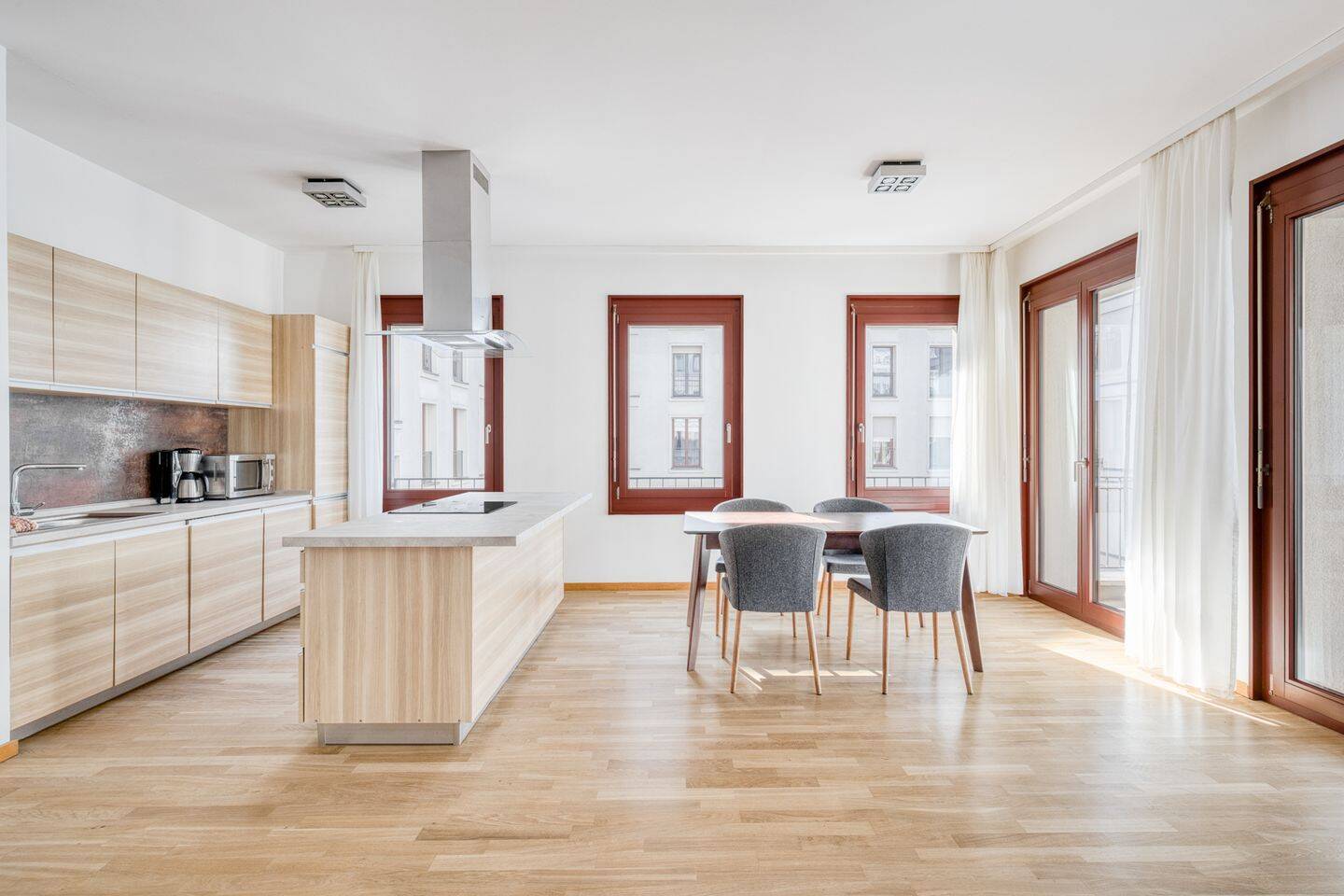 Elegante Neubauwohnung am Spittelmarkt mit Sonnenterrasse – Berlin – Vorschaubild 4