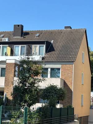 Schöne 3 Zi-DG-Wohnung in guter Lage – Niederrheinstraße 273, 40489 Düsseldorf – Vorschaubild 4