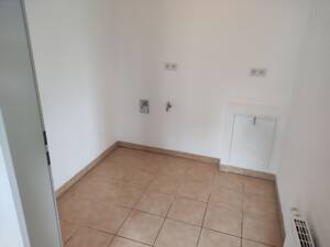 Barrierefreie Mietwohnung mit Balkon zum Einziehen und Wohlfühlen für Senioren! 2ZKBB mit z.T. betreutem Wohnen. – 26127 Oldenburg – Vorschaubild 3