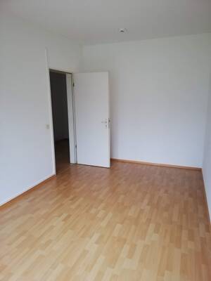 2 Zimmer-Erdgeschosswohnung in Tonndorf/ Wandsbek – 22047 Hamburg – Vorschaubild 2