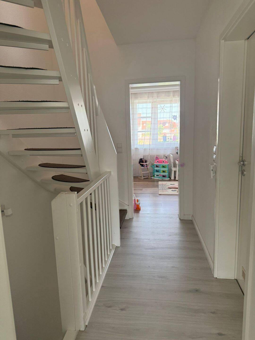 Reihenhaus in Bremen-Arsten - Ruhige Lage, Perfekt für Familien – Bremen – Vorschaubild 4