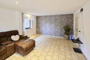 Einfamilienhaus mit sechs Zimmern, Garage, Außenstellplatz und schönem Garten in Esch – 50765 Köln – Vorschaubild 5