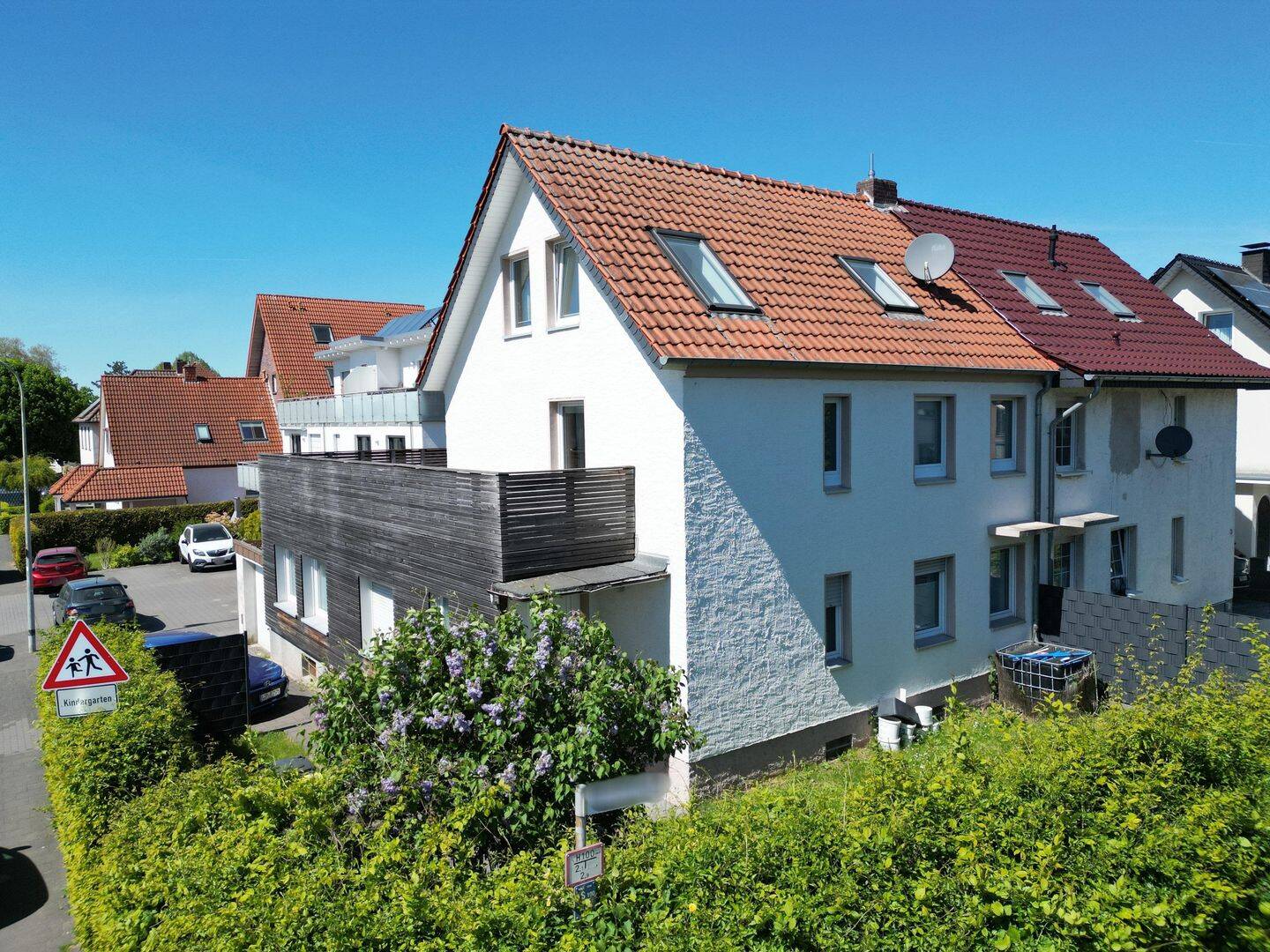 ***Modernisiertes Zweifamilienhaus Nähe Engernweg***