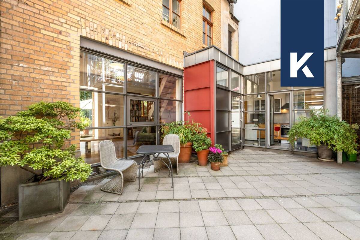 Historisches Kutscherhaus mit Privatgarten – 50672 Köln – Bild 1 von 9