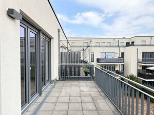 Komfort trifft Stil - sonnenverwöhnte 2-Zi.-Wohnung mit Einbauküche – 65197 Wiesbaden – Vorschaubild 2