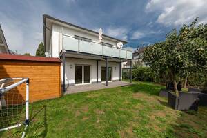 Moderne Erdgeschosswohnung mit Garten, Terrasse,Garage und KfW-70-Standard – 44359 Dortmund – Vorschaubild 3