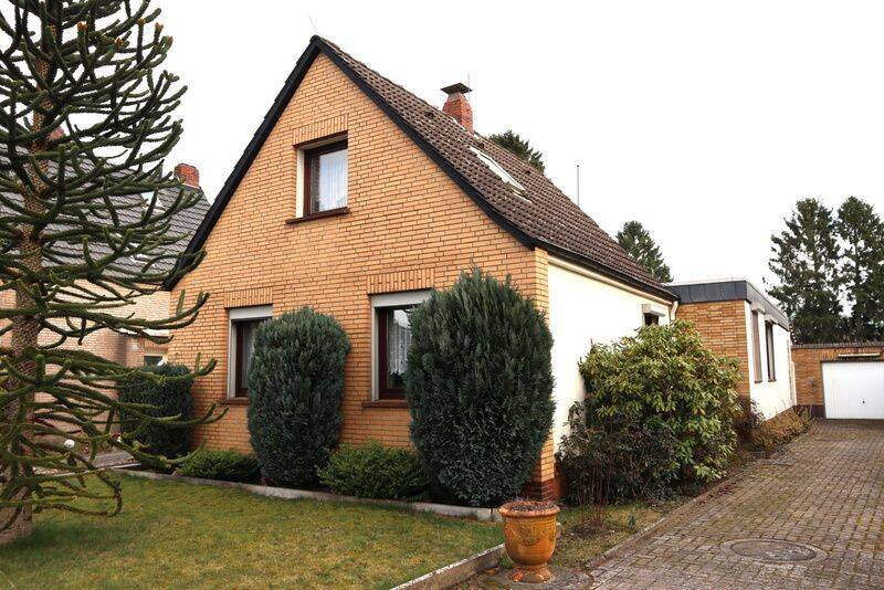0 % Käuferprovision! Ebenerdiges Wohnen mit riesigem Gartengrundstück in Iprump / Stickgras! – Delmenhorst – Bild 1 von 9