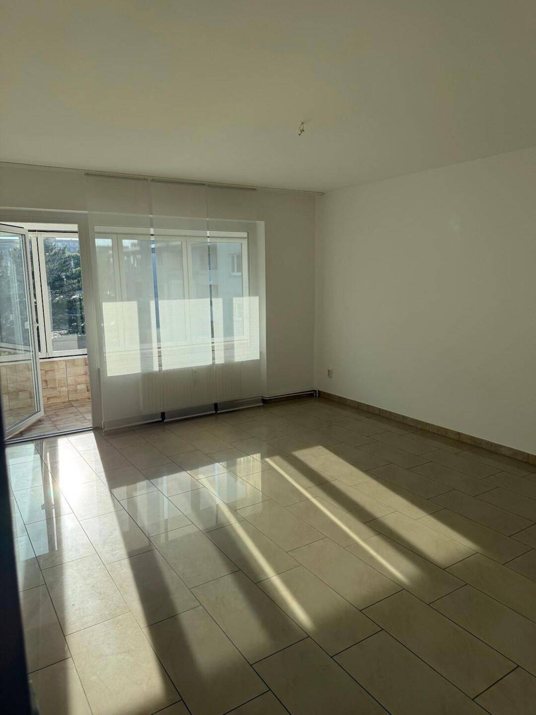 Moderne 3,5 Zimmer-Wohnung in Wolfsburg – Wolfsburg – Vorschaubild 3