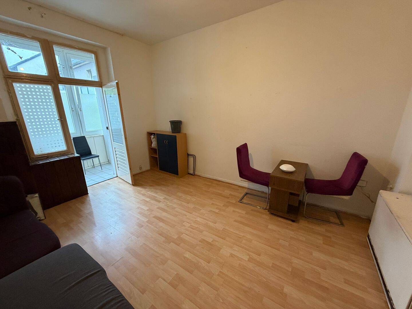Modernisierungsbedürftiges Mehrfamilienhaus mit acht vermieteten Wohneinheiten in solider Wohnlage! – Duisburg – Vorschaubild 6