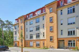 Super Wohnung mit hochwertiger Ausstattung ++ Fußbodenheizung und Echtholzparkett inclusive!! – 14480 Potsdam – Vorschaubild 1