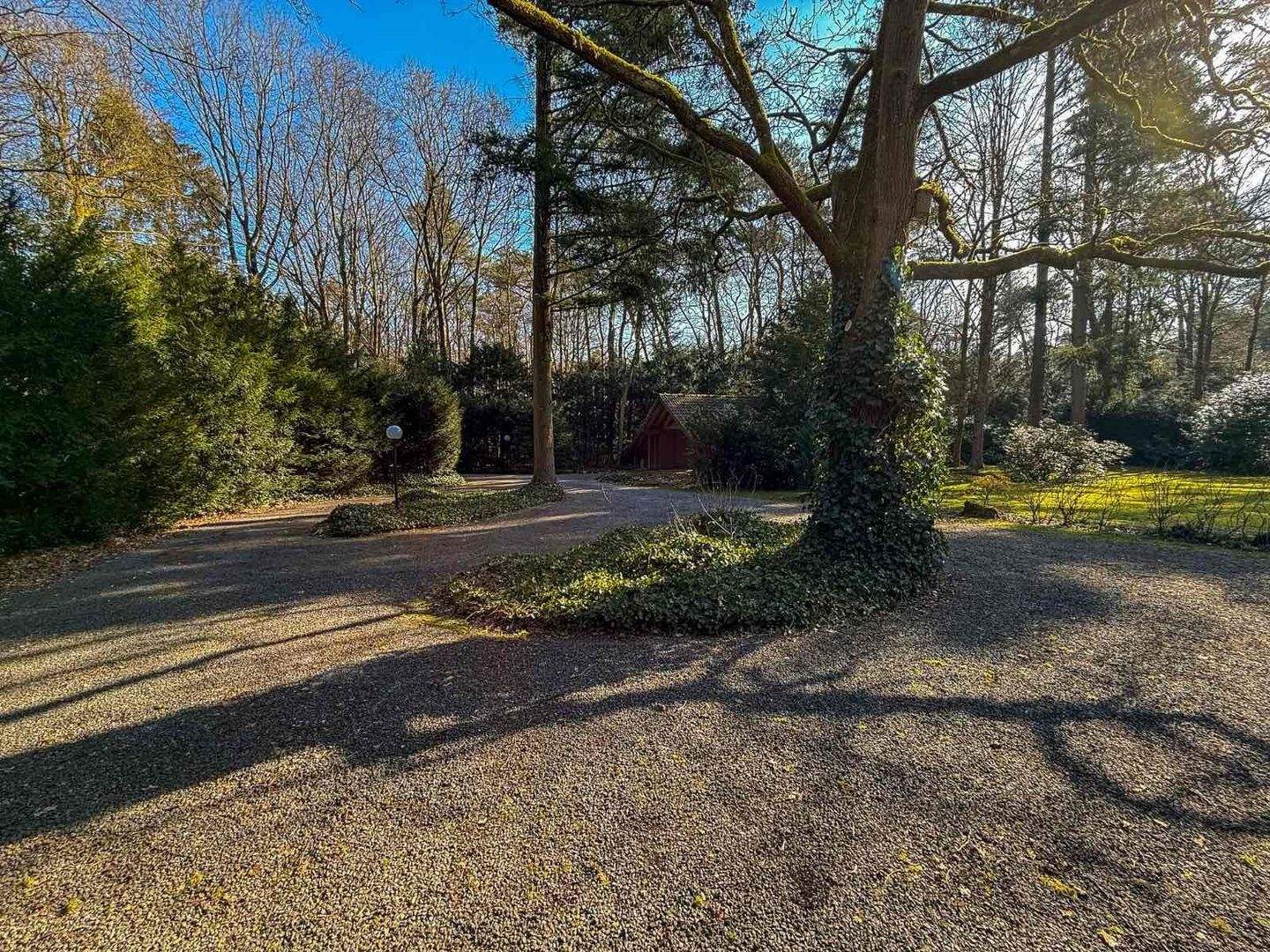 Exklusive Villa im Hardter Wald - Ein Paradies der Privatsphäre – Mönchengladbach – Vorschaubild 6