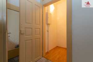 Sanierte Altbauwohnung im 1. Obergeschoss mit moderner Einbauküche - obere Stadt von Annaberg – 9456 Annaberg-Buchholz – Vorschaubild 7