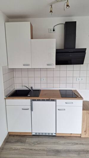 Charmantes 1-Zimmer-Apartment mit Dachterrasse, Aufzug und Stellplatz in Rommelshausen – 71394 Kernen im Remstal – Vorschaubild 6