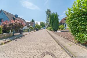 Wohlfühl-Doppelhaushälfte in Sackgassenlage mit traumhaftem Garten, Vollkeller, Garage – 21077 Hamburg – Vorschaubild 6