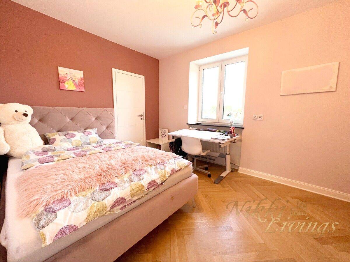 ANGEBOTSVERFAHREN! Großzügiges Wohndomizil mit viel Platz und beträchtlichem Grundstück! – Starnberg – Vorschaubild 6