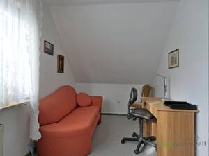 (EF0542_M) Dresden: Briesnitz, kleine möbl. 2-Zimmer-Wohnung in einem ruhigen Haus mit Garten, Reinigungsservice möglich – 1157 Dresden – Vorschaubild 4