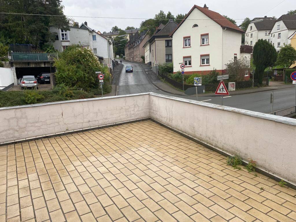 gepflegte, große 3 zimmer Wohnung – Siegen – Vorschaubild 2