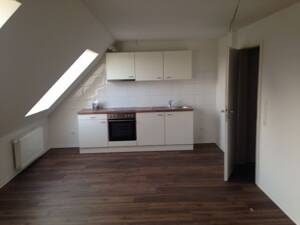 Großzügige 2-Zimmer-Maisonette-Wohnung zu vermieten! – 24143 Kiel – Vorschaubild 6