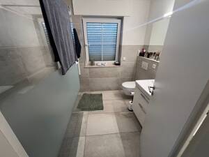 Ein bis Zweifamilienhaus, Garten ,Doppelgarage, Vollkeller – ideal für Familien oder Kapitalanleger – 33659 Bielefeld – Vorschaubild 9