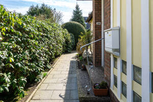 PURNHAGEN-IMMOBILIEN - Ebenerdiges Wohnen möglich, Haus für Paare in ruhiger Seitenstraße von Aumund – 28755 Bremen – Vorschaubild 6