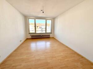 KL-City - Großzügige 3-Zimmerwohnung mit Balkon in zentraler Lage – 67655 Kaiserslautern – Vorschaubild 5