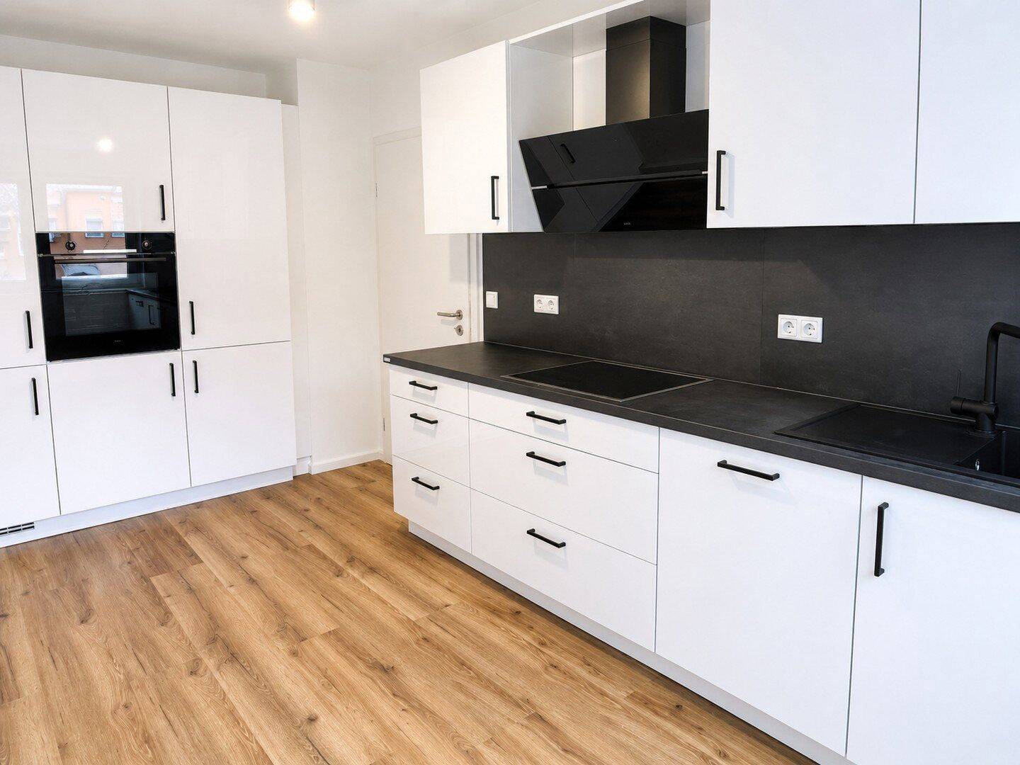 Sanierte 3-Zi.-Wohnung mit Südbalkon, EBK und Garage – Radolfzell am Bodensee – Vorschaubild 7
