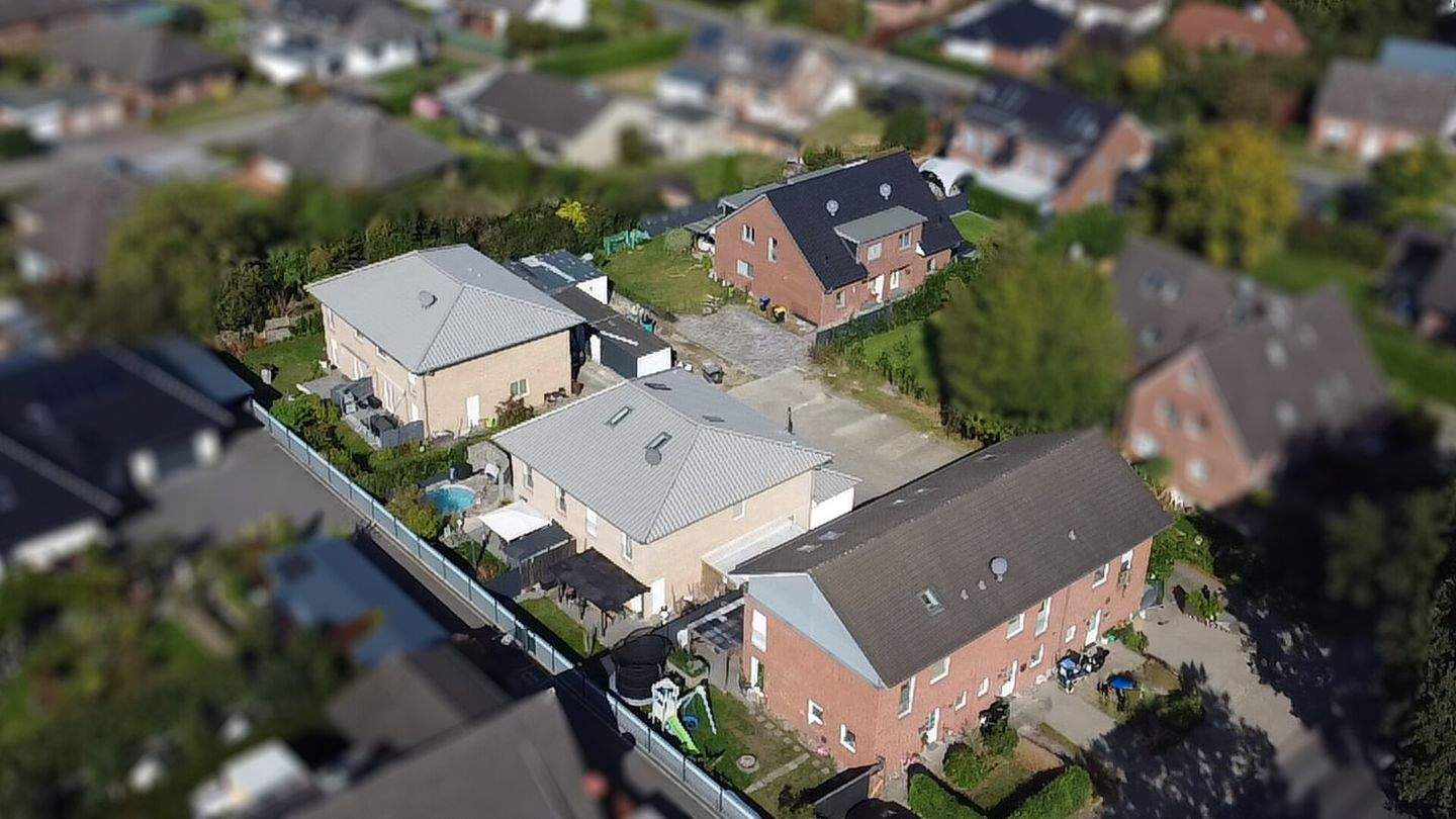 Einmalige Investmentgelegenheit: Attraktiver Wohnkomplex aus Doppel- und Reihenhäusern – Himmelpforten – Bild 1 von 9