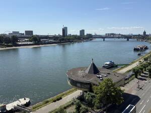 2-Zimmer-Wohnung mit traumhaftem Rhein- und Domblick – 50668 Köln – Vorschaubild 7