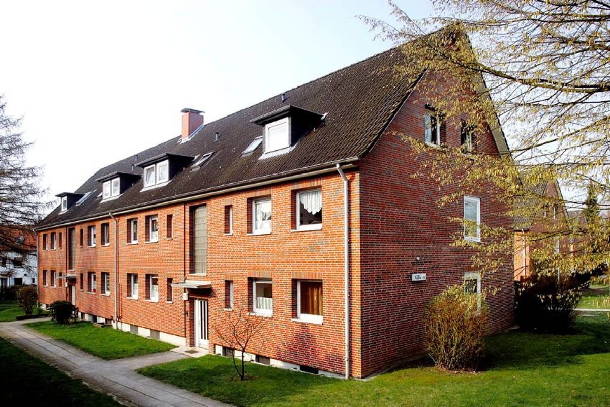 Gepflegte 2,5-Zimmer-Wohnung in Hamburg-Rahlstedt – 22147 Hamburg – Bild 1 von 7
