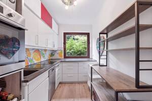 Alt-Rahlstedt: Helle 4-Zimmer-Erdgeschosswohnung mit Terrasse und viel Grün - ideal für Familien – 22149 Hamburg – Vorschaubild 4