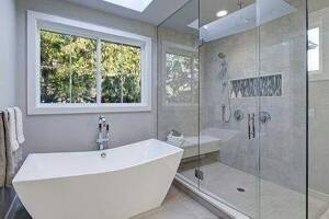ruhige & helle Maisonette / 4Zi. / 2 Tageslichtbäder / Balkon – 6108 Halle (Saale) – Vorschaubild 2