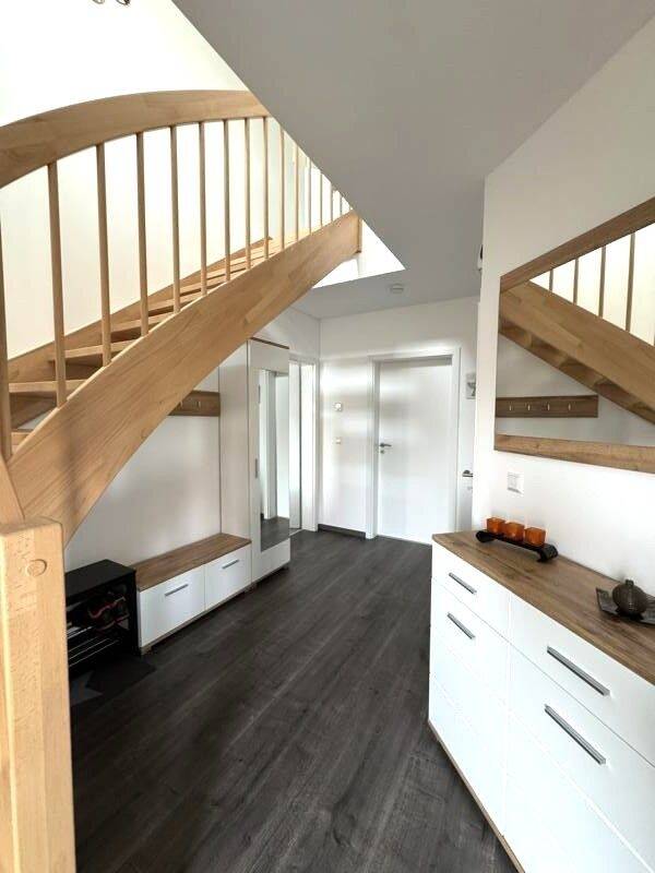 Modernes Einfamilienhaus: einzigartig effizient - dieses Haus erzeugt mehr Energie als es verbraucht – Haiterbach – Vorschaubild 6