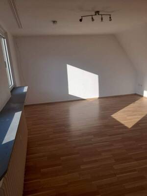 ***Gemütliche Etagenwohnung sucht neue Mieter*** – 46047 Oberhausen – Vorschaubild 5