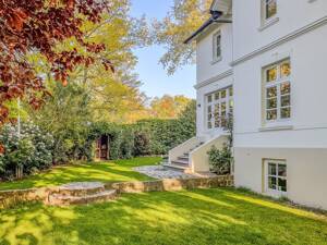 Historischer Charme trifft Familienleben: modernisierte Altbauvilla von 1905 in idyllischer Umgebung – 22607 Hamburg – Vorschaubild 4