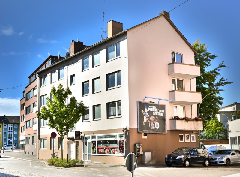 Gepflegtes Wohn-/Geschäftshaus in Nähe des Stadtkerns – Bremerhaven – Vorschaubild 2
