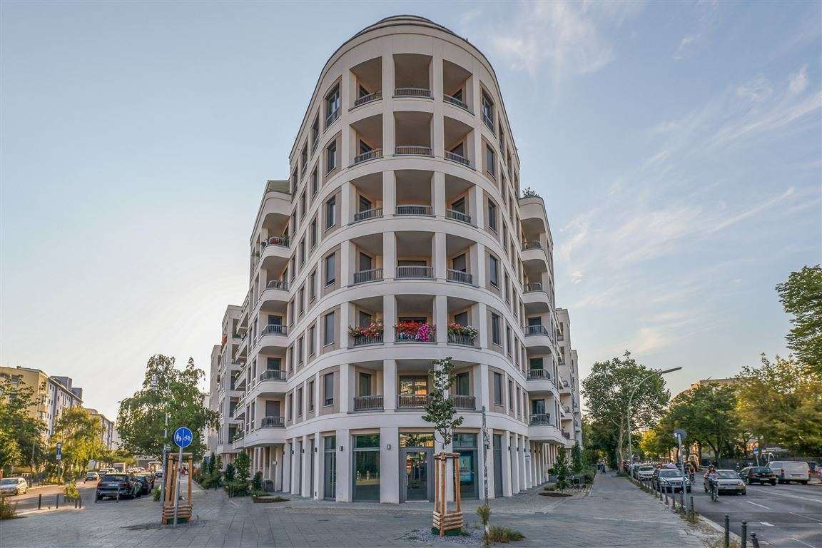 SOFORT FREI - "Carré Voltaire" | TOLLER SCHNITT | 3 Balkone | Lift | Tiefgarage | Premium Neubau – Berlin – Vorschaubild 2