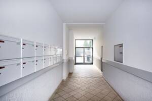Kreuzberger Altbaucharme | Helle, bezugsfreie 1-Zimmer-Wohnung! – 10999 Berlin – Vorschaubild 9