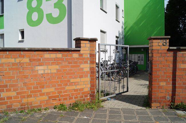 Nürnberg: Freie 3-Zi.Wohnung mit Balkon und Garage in S-Bahn, U-Bahn, Straßenbahn u. Innenstadt-Nähe – Nürnberg – Vorschaubild 3