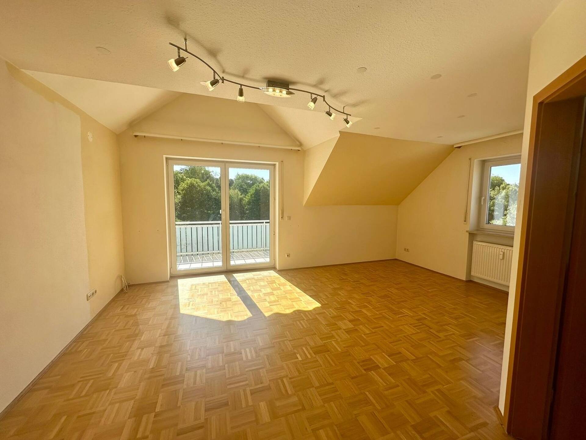 Dachgeschosswohnung in 86381 Krumbach mit 75,67 m² kaufen