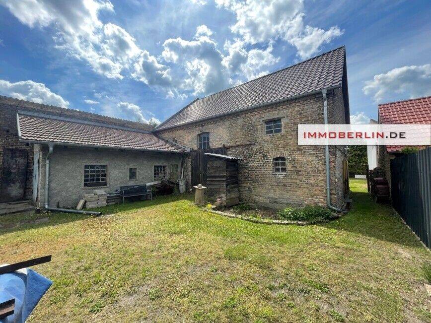 IMMOBERLIN.DE - Sanierungsbedürftiges Haus mit Nebengebäuden & Südgarten in naturverbundener Lage – Zehdenick – Vorschaubild 3