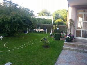 Schöne 3 Zimmer Dach Wohnung in beliebter Lage - Gartenmitbenutzung