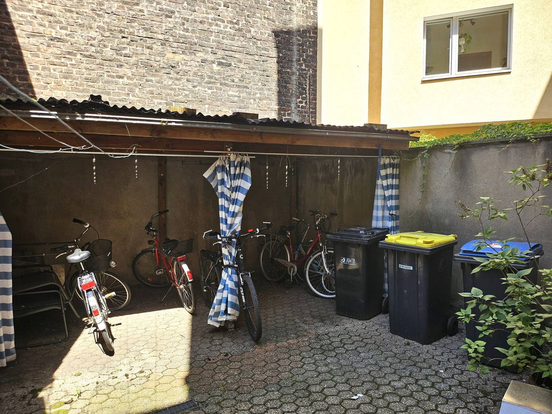 Mehrfamilienhaus in 50825 Köln mit 203 m² kaufen