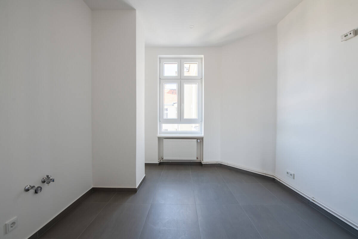 Lichterfülltes Domizil am Mierendorffplatz mit großem West-Balkon I bezugsfrei I saniert – Berlin – Vorschaubild 6