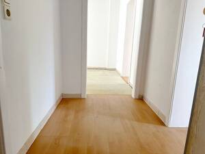 LORENZ-Angebot in BO-Hamme: Ideal für den Single o. Paar! Helle, gemütliche 2,5-R.-W. -Sehr zentral! – 44791 Bochum – Vorschaubild 6