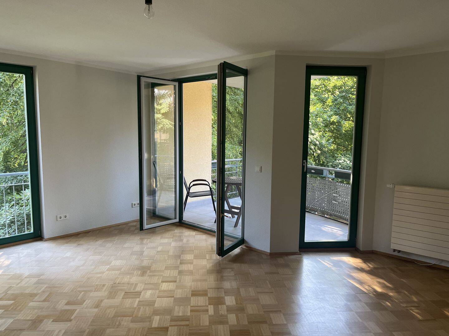 Super 3-Zimmer Wohnung mit Balkon und Tiefgaragenstellplatz/ Stadtfeld Ost – Magdeburg – Vorschaubild 5