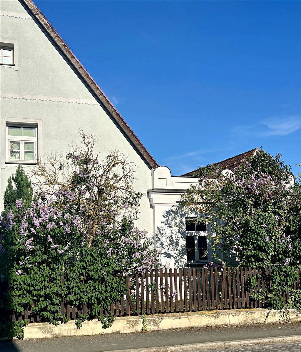 Altbau-Charme! Leerstehendes Wohn- und Geschäftshaus mit großem Potenzial in Nürnberg-Buch – Nürnberg – Vorschaubild 4