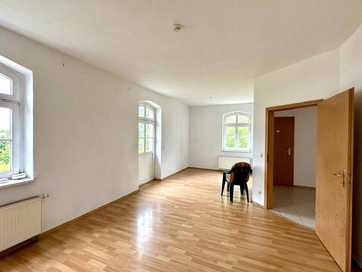 HORN IMMOBILIEN ++ charmantes Zweifamilienhaus in Klein Helle, nur 15 min bis Neubrandenburg – Mölln – Vorschaubild 5