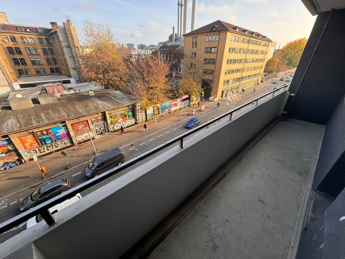 Mitte: Köpenicker Str: VERMIETETE 4-Zi-NEUBAU-Whg -9. OG - 91 m² - 2 BALKONE - SOFORT zu VERKAUFEN – Berlin – Vorschaubild 3